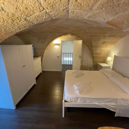 La Casa Di Rocco E Maria 1947