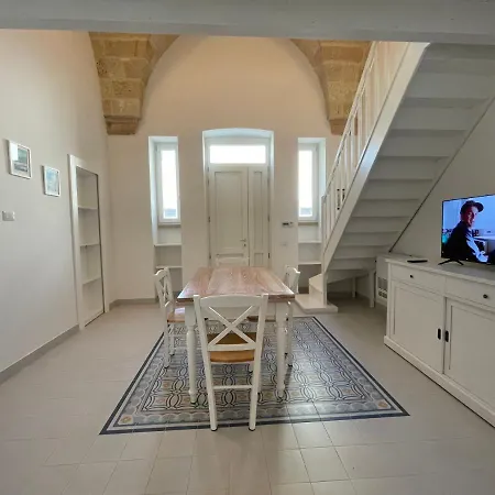 度假居 La Casa Di Rocco E Maria 1947 *